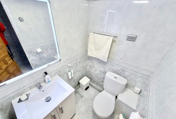 Resale - Detached Villa - La Marina