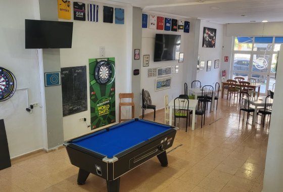 Resale - commercial property - La Marina