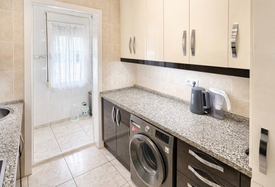 Resale - Detached Villa - La Marina