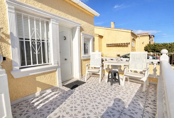 Resale - Detached Villa - La Marina