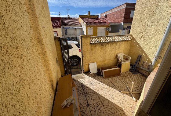 Resale - Terraced house - La Marina