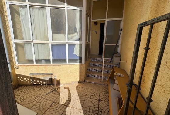 Resale - Terraced house - La Marina
