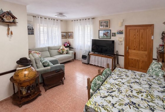 Resale - Quad - La Marina