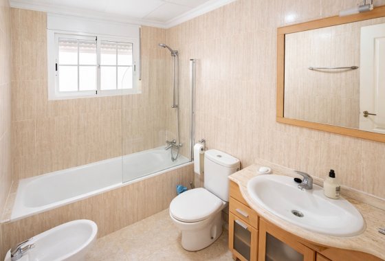 Resale - Detached Villa - La Marina