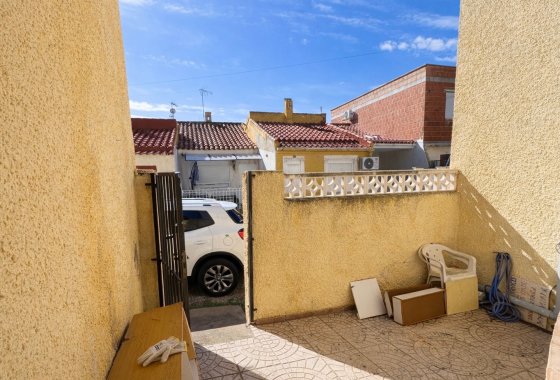 Resale - Terraced house - La Marina