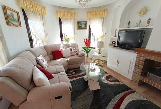 Resale - Detached Villa - La Marina
