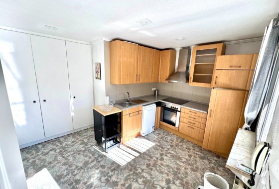 Resale - Terraced house - La Marina