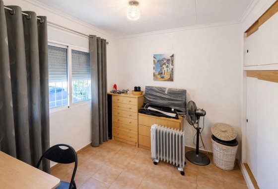 Resale - Detached Villa - La Marina