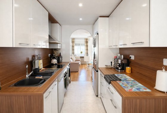 Resale - Detached Villa - La Marina