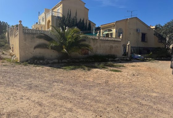 Resale - Detached Villa - La Marina