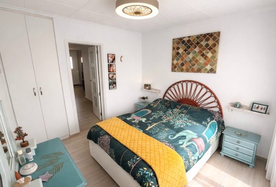 Resale - Terraced house - La Marina