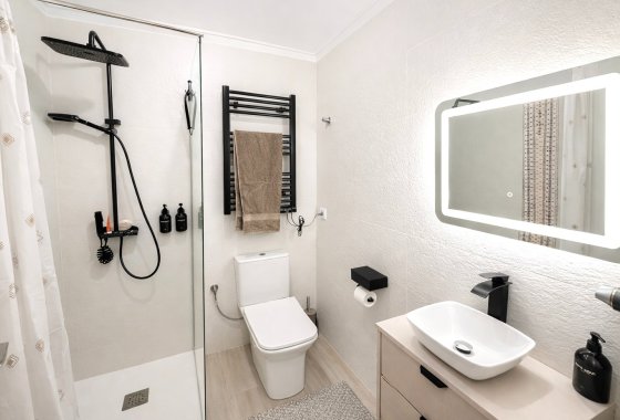 Resale - Terraced house - La Marina