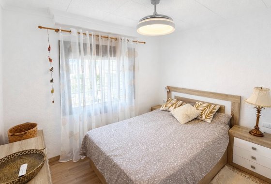 Resale - Terraced house - La Marina