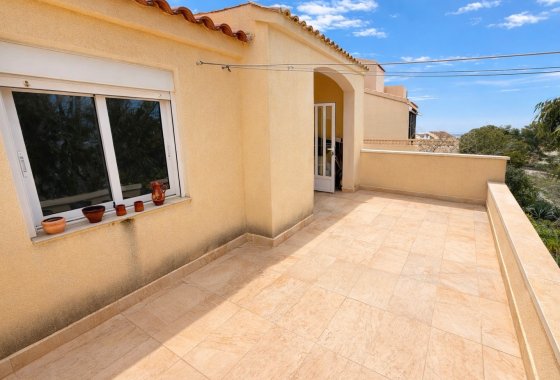 Resale - Detached Villa - La Marina