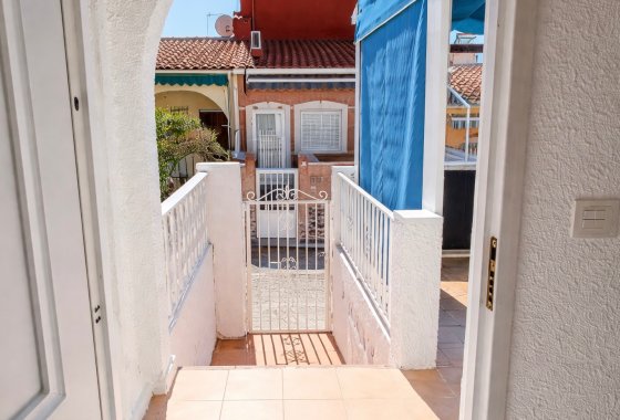 Resale - Terraced house - La Marina