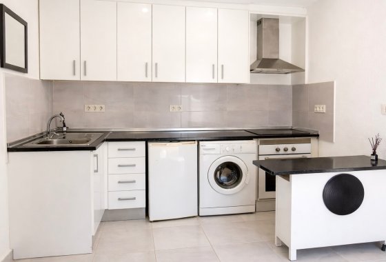 Resale - Terraced house - La Marina