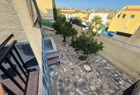 Resale - Detached Villa - La Marina