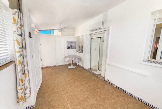 Resale - Terraced house - La Marina