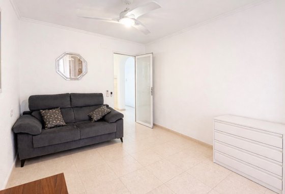 Resale - Terraced house - La Marina