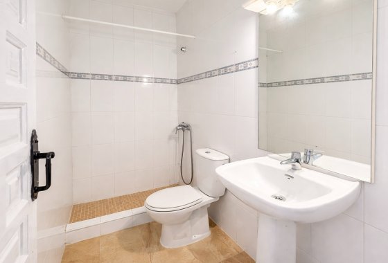 Resale - Terraced house - La Marina