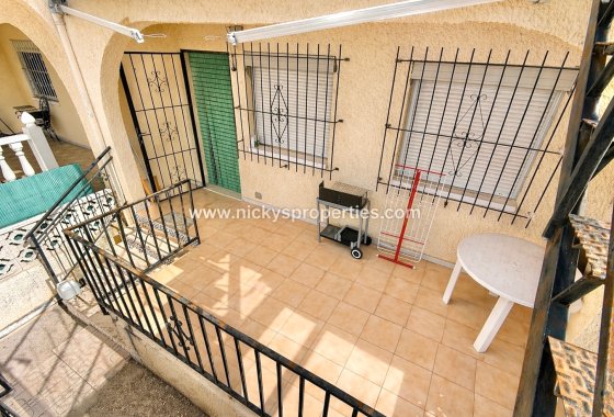 Resale - Terraced house - La Marina
