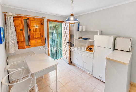 Resale - Terraced house - La Marina