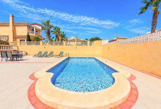 Resale - Detached Villa - La Marina