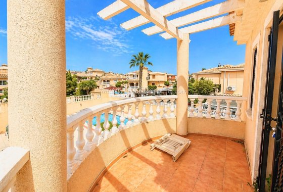 Resale - Detached Villa - La Marina