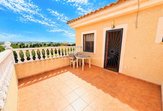 Resale - Detached Villa - La Marina