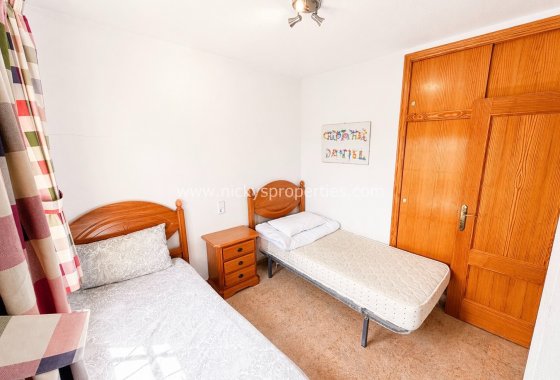 Resale - Detached Villa - La Marina