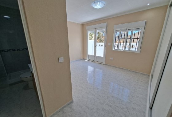 Resale - Terraced house - La Marina