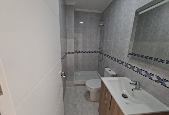 Resale - Terraced house - La Marina