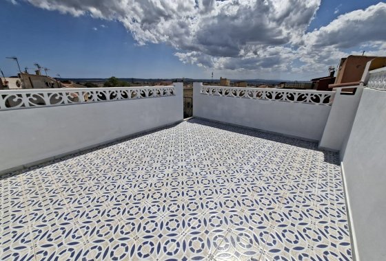 Resale - Terraced house - La Marina