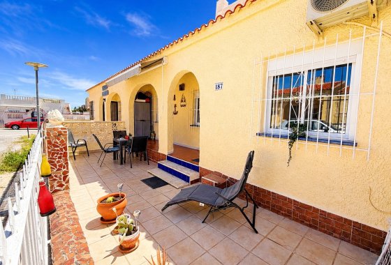 Resale - Terraced house - La Marina