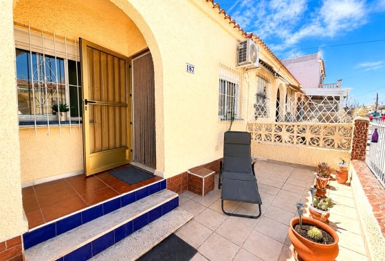Resale - Terraced house - La Marina