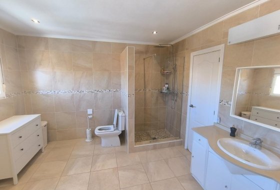 Resale - Detached Villa - La Escuera - La Marina