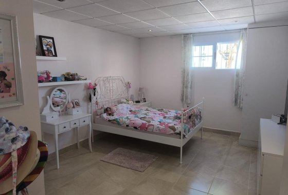 Resale - Detached Villa - La Escuera - La Marina