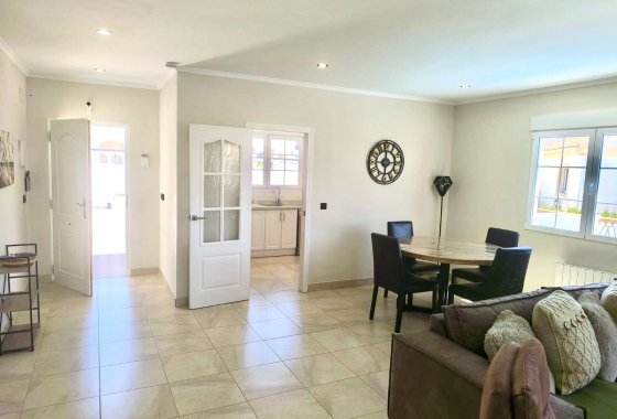 Resale - Detached Villa - La Escuera - La Marina