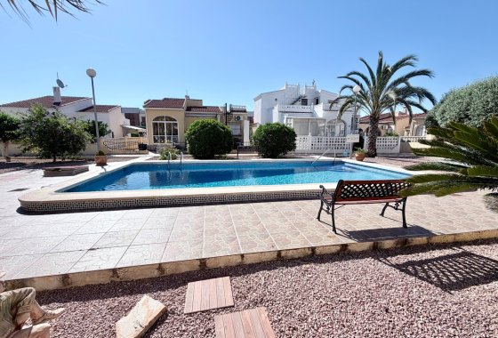 Resale - Detached Villa - La Marina