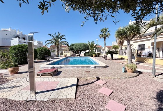Resale - Detached Villa - La Marina