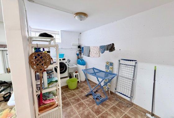 Resale - Detached Villa - La Marina