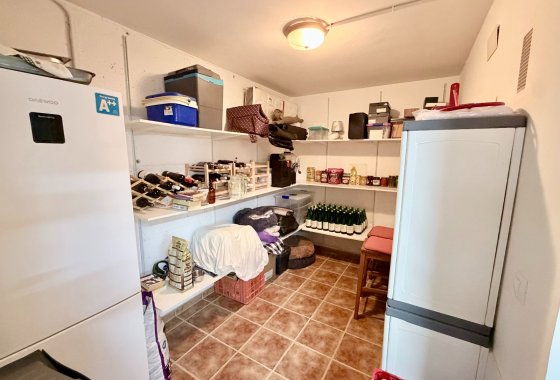 Resale - Detached Villa - La Marina