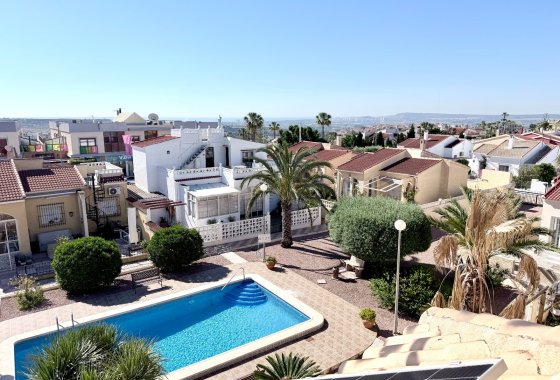 Resale - Detached Villa - La Marina