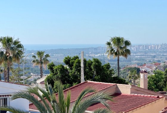 Resale - Detached Villa - La Marina