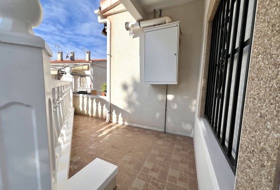 Reventa - Casa adosada - La Marina