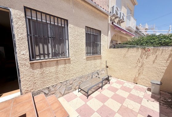Resale - Terraced house - La Marina