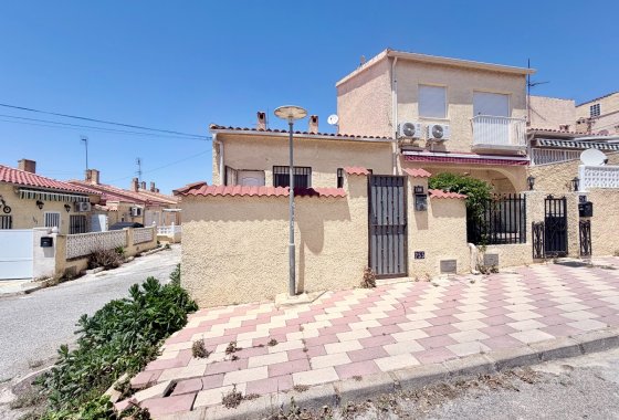 Resale - Terraced house - La Marina