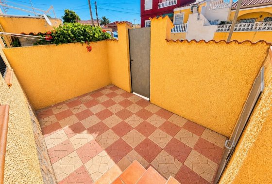 Resale - Terraced house - La Marina