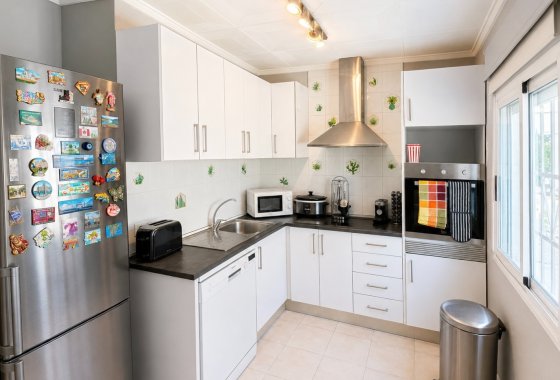 Resale - Terraced house - La Marina