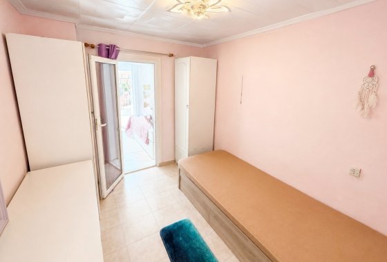 Resale - Terraced house - La Marina